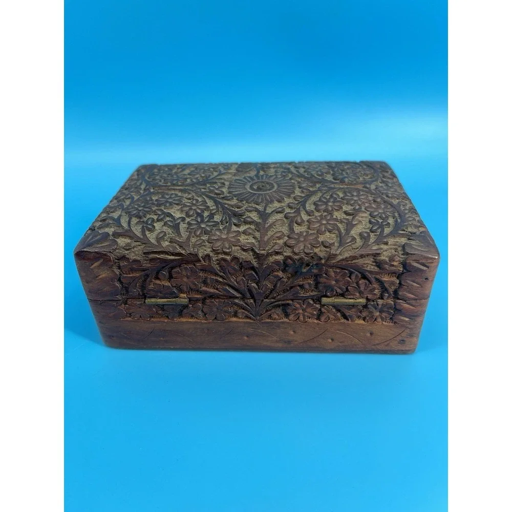 Vintage Hand Carved Wooden Jewelry Trinket‎ Box Floral Velvet Lined 6x2.5